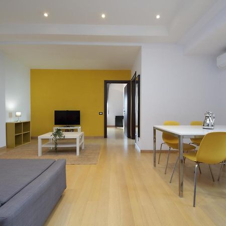 רומא Cozy And Comfy Apartment In Piramide Metro Stop מראה חיצוני תמונה