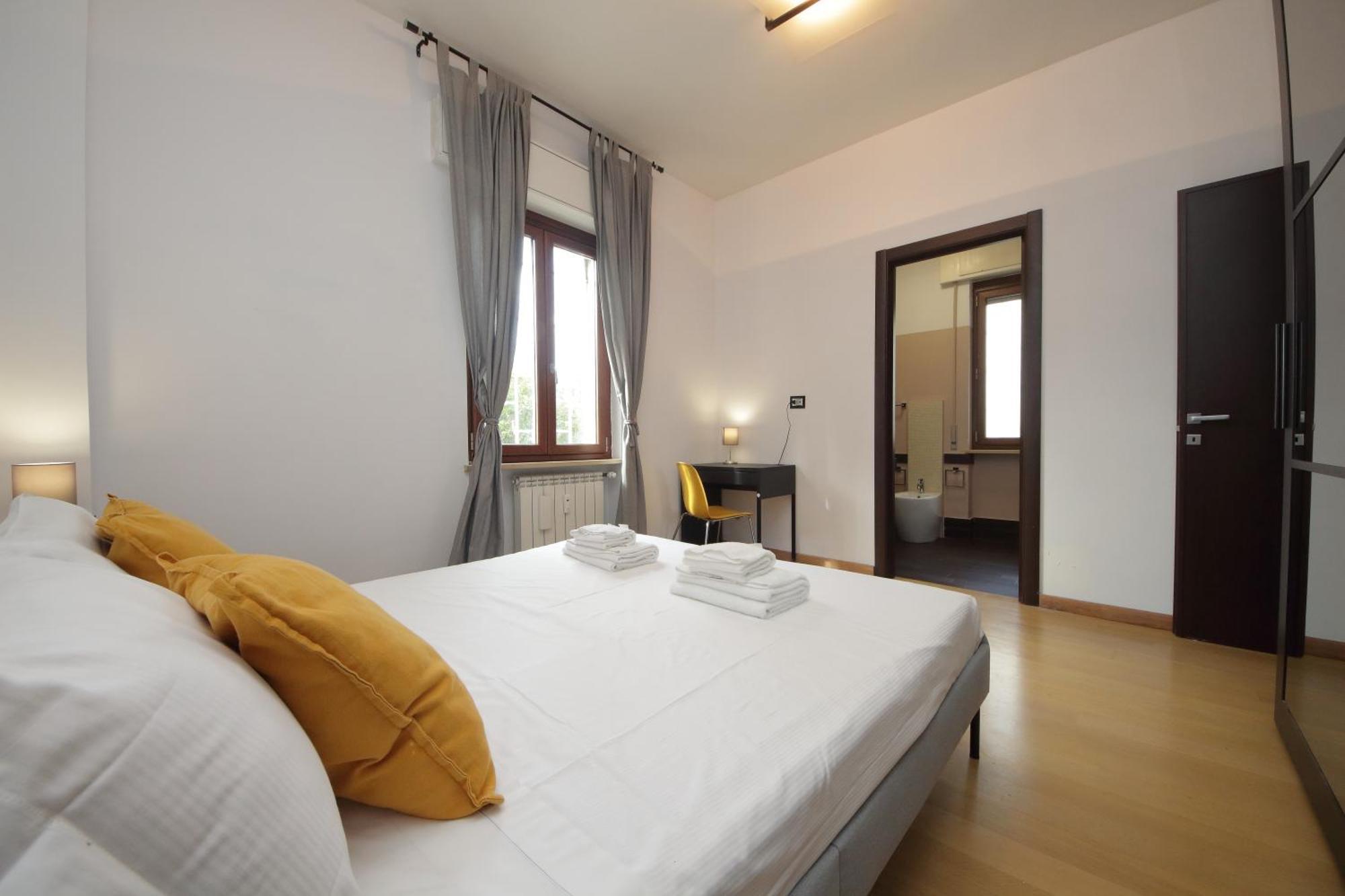 רומא Cozy And Comfy Apartment In Piramide Metro Stop מראה חיצוני תמונה